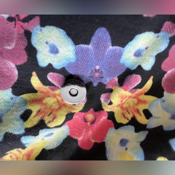 Candies Sequin Floral Backpack - Picture 4 of 5